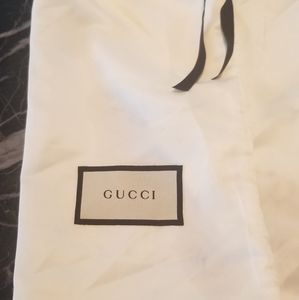 Dust bag for sandals